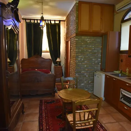 Santa Marina * Loutraki (Pella)