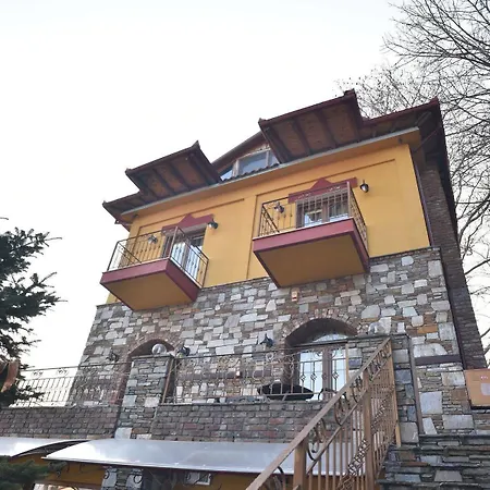 Santa Marina Apartment *